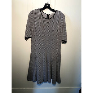 Danny and Nicoles Polka Dot Black and White Dress 3/4 Sleeve Womens